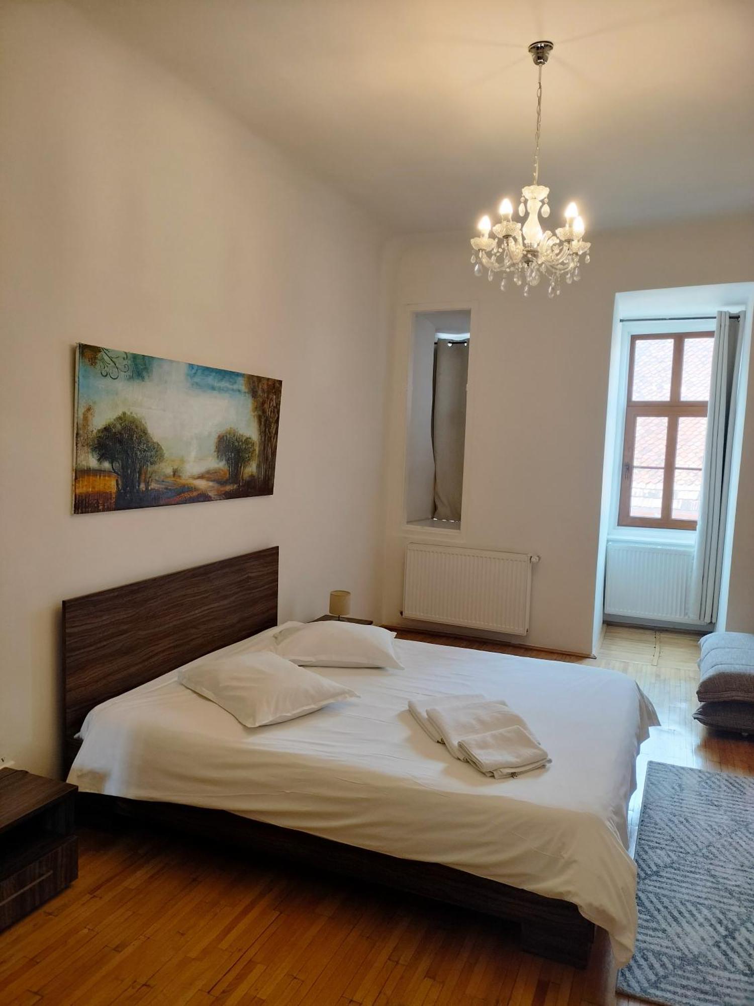 Casa Sforii Brasov Hotel Exterior photo